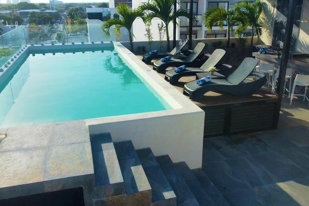 Suite De Lujo 1 Hab. Depto. 204 Playa del Carmen 0*,  Mexikó