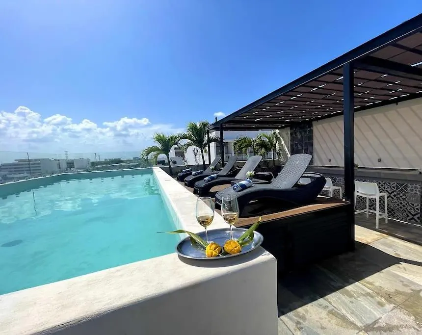 Suite De Lujo 1 Hab. Depto. 204 Playa del Carmen 0*,  Mexikó